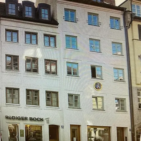 Apartment Muenchen Stadtmitte - Naehe Stachus - Wohnung Mit 2 Sz Und 2 Baedern -Schlafsofa - Fuer 5 Personen